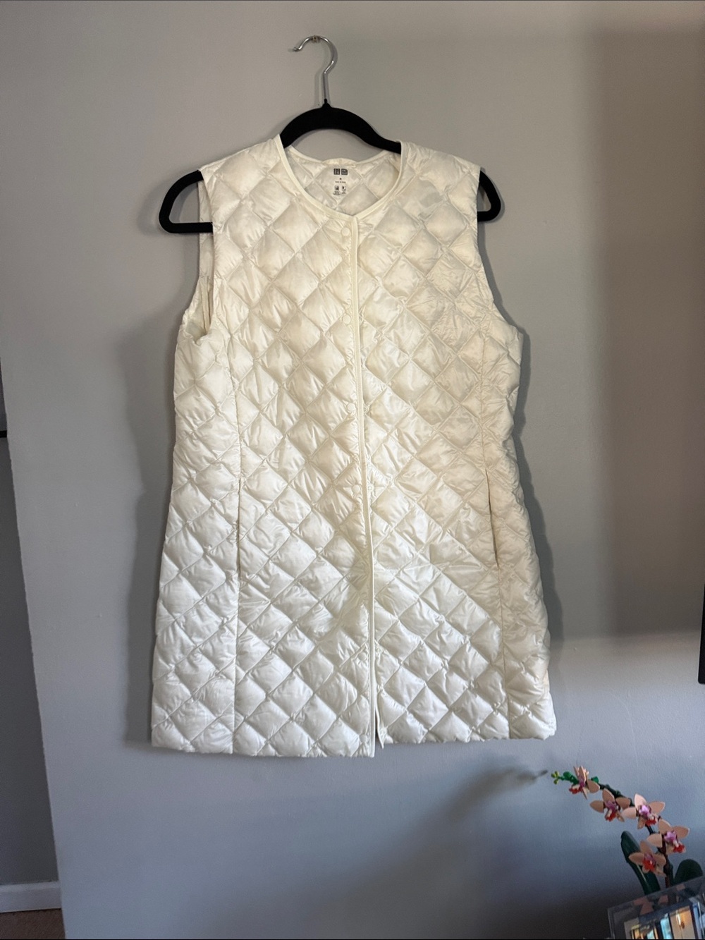 Uniqlo vest